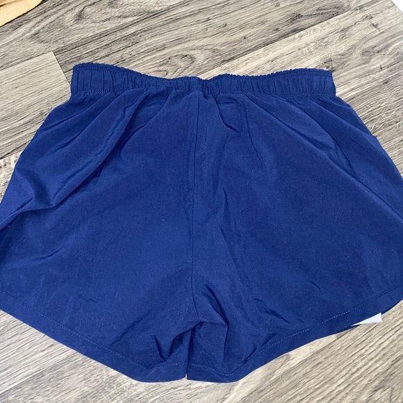 Nike Shorts - Picture 5 of 6